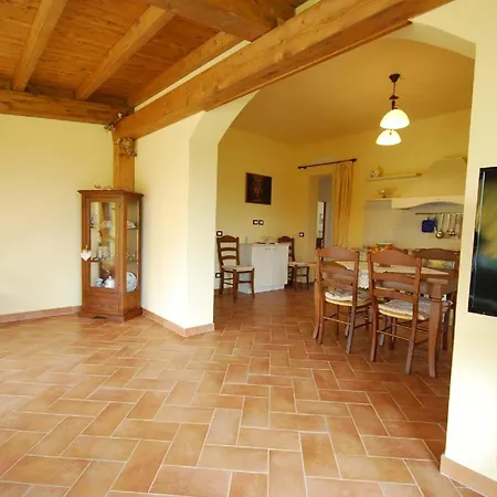 Ferienhaus Mit Privatpool Fuer 6 Personen Ca 90 Qm In Pietraia Di Cortona, Trasimenischer See * Cortone