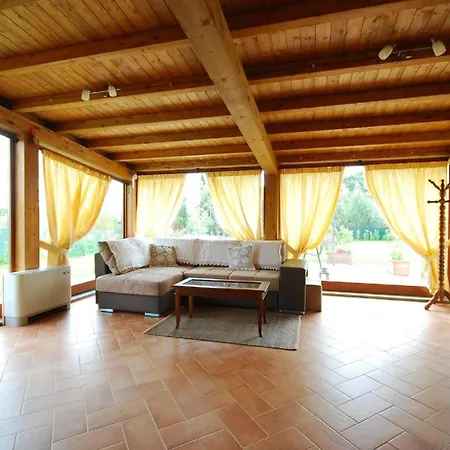 Ferienhaus Mit Privatpool Fuer 6 Personen Ca 90 Qm In Pietraia Di Cortona, Trasimenischer See *