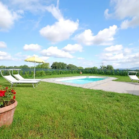 Ferienhaus Mit Privatpool Fuer 6 Personen Ca 90 Qm In Pietraia Di Cortona, Trasimenischer See *